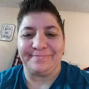 Meet your Posher, Chrystal